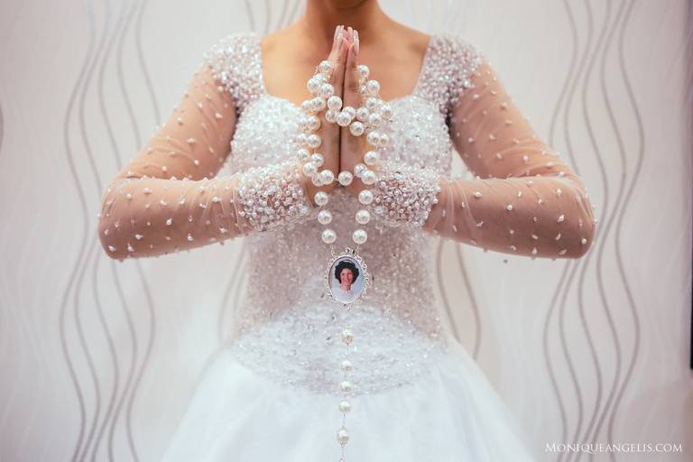 Monique Angelis - Homenagem da noiva feita a sua mãe falecida - SP