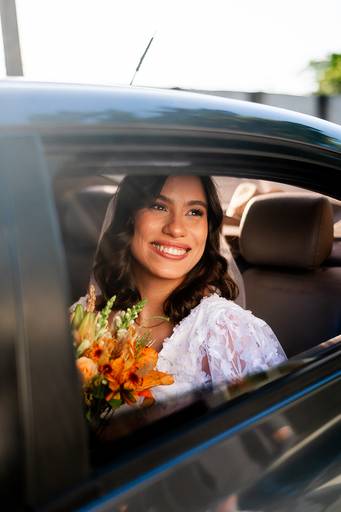 Noiva no carro