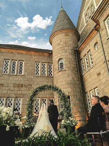 Rafael Porto fotografia de casamento casamentos amor love festa noiva noivo igreja padre pastor aliança casando na praia noivado #noivado recepção buquê grinalda vestido de noiva pajem dama de honra #wedding #bride #love #weddingdress #noivos #weddingday 