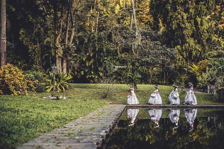 Rafael Porto fotografia de casamento casamentos amor love festa noiva noivo igreja padre pastor aliança casando na praia noivado #noivado recepção buquê grinalda vestido de noiva pajem dama de honra #wedding #bride #love #weddingdress #noivos #weddingday 