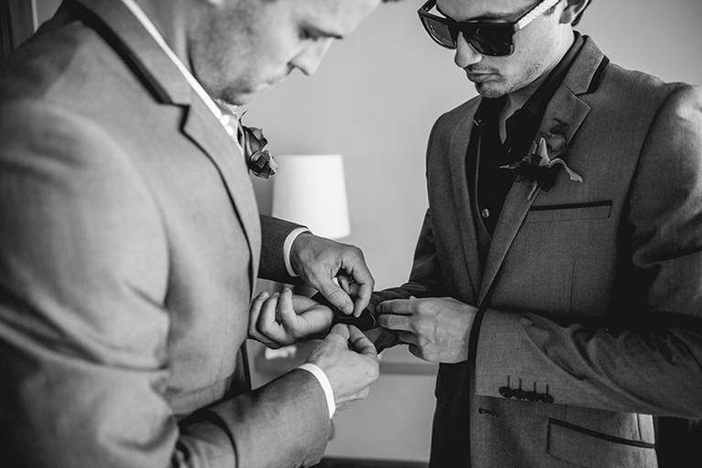 Rafael Porto fotografia de casamento casamentos amor love festa noiva noivo igreja padre pastor aliança casando na praia noivado #noivado recepção buquê grinalda vestido de noiva pajem dama de honra #wedding #bride #love #weddingdress #noivos #weddingday 