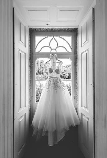 Rafael Porto fotografia de casamento casamentos amor love festa noiva noivo igreja padre pastor aliança casando na praia noivado #noivado recepção buquê grinalda vestido de noiva pajem dama de honra #wedding #bride #love #weddingdress #noivos #weddingday 