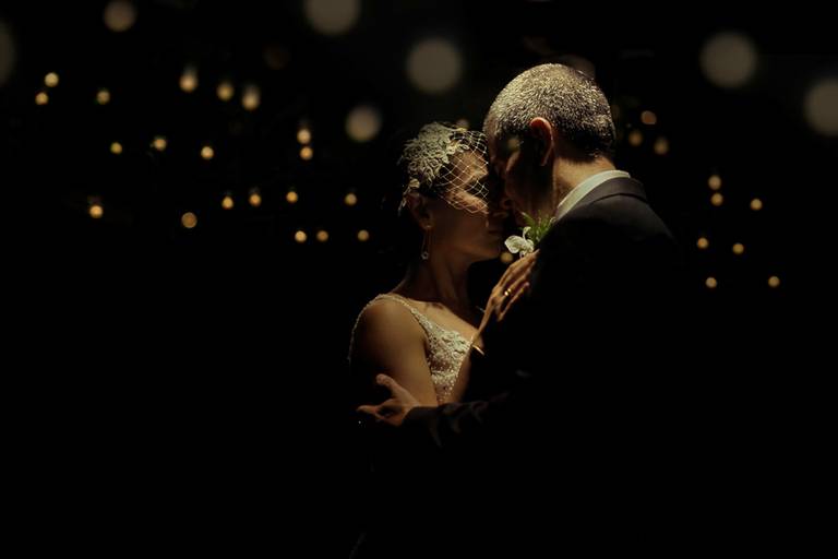 Rafael Porto fotografia de casamento casamentos amor love festa noiva noivo igreja padre pastor aliança casando na praia noivado #noivado recepção buquê grinalda vestido de noiva pajem dama de honra #wedding #bride #love #weddingdress #noivos #weddingday 