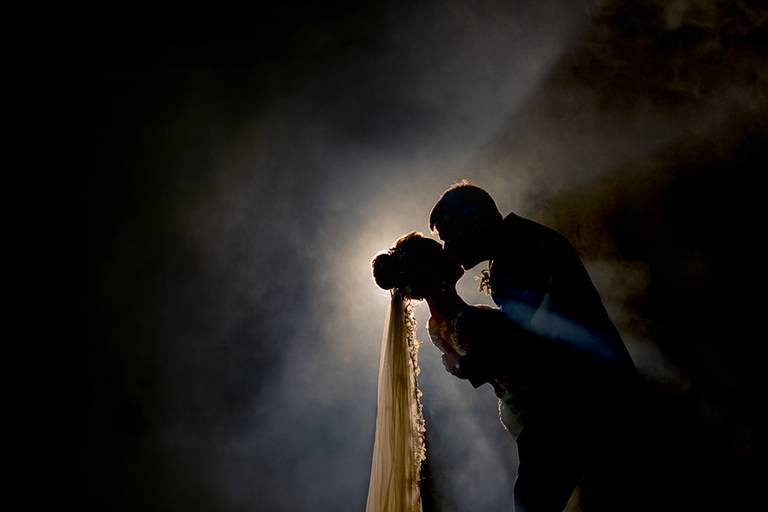 Rafael Porto fotografia de casamento casamentos amor love festa noiva noivo igreja padre pastor aliança casando na praia noivado #noivado recepção buquê grinalda vestido de noiva pajem dama de honra #wedding #bride #love #weddingdress #noivos #weddingday 