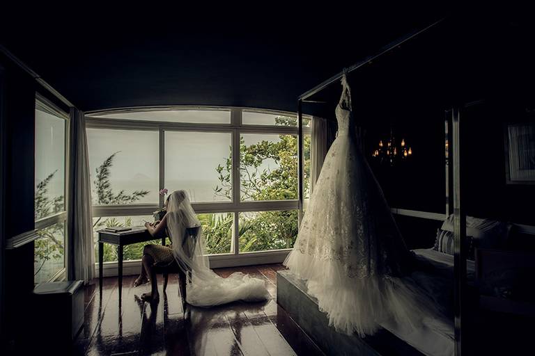 Rafael Porto fotografia de casamento casamentos amor love festa noiva noivo igreja padre pastor aliança casando na praia noivado #noivado recepção buquê grinalda vestido de noiva pajem dama de honra #wedding #bride #love #weddingdress #noivos #weddingday 