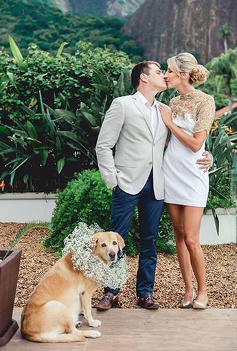 Rafael Porto fotografia de casamento casamentos amor love festa noiva noivo igreja padre pastor aliança casando na praia noivado #noivado recepção buquê grinalda vestido de noiva pajem dama de honra #wedding #bride #love #weddingdress #noivos #weddingday 