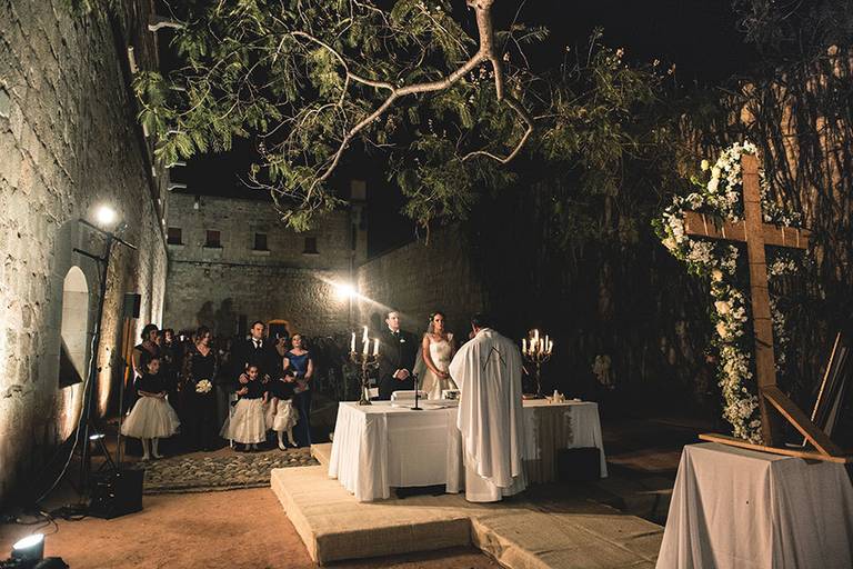 Rafael Porto fotografia de casamento casamentos amor love festa noiva noivo igreja padre pastor aliança casando na praia noivado #noivado recepção buquê grinalda vestido de noiva pajem dama de honra #wedding #bride #love #weddingdress #noivos #weddingday 