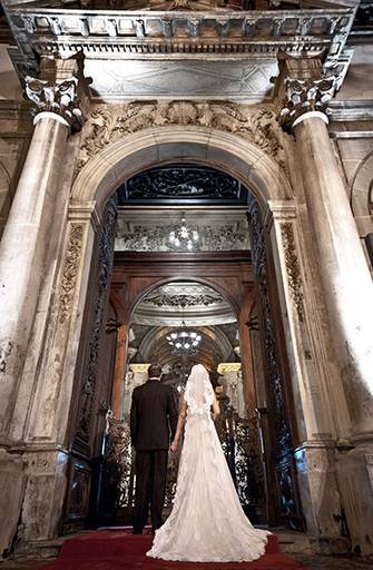 Rafael Porto fotografia de casamento casamentos amor love festa noiva noivo igreja padre pastor aliança casando na praia noivado #noivado recepção buquê grinalda vestido de noiva pajem dama de honra #wedding #bride #love #weddingdress #noivos #weddingday 