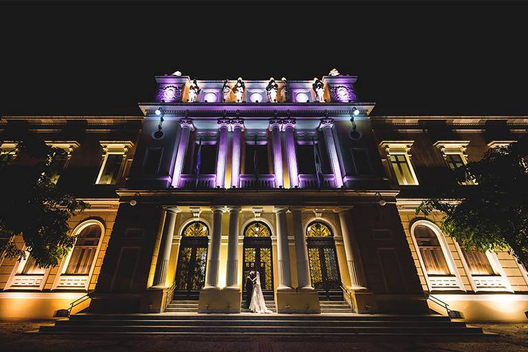 Rafael Porto fotografia de casamento casamentos amor love festa noiva noivo igreja padre pastor aliança casando na praia noivado #noivado recepção buquê grinalda vestido de noiva pajem dama de honra #wedding #bride #love #weddingdress #noivos #weddingday 