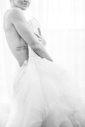 Rafael Porto fotografia de casamento casamentos amor love festa noiva noivo igreja padre pastor aliança casando na praia noivado #noivado recepção buquê grinalda vestido de noiva pajem dama de honra #wedding #bride #love #weddingdress #noivos #weddingday 