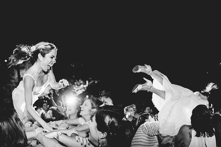 Rafael Porto fotografia de casamento casamentos amor love festa noiva noivo igreja padre pastor aliança casando na praia noivado #noivado recepção buquê grinalda vestido de noiva pajem dama de honra #wedding #bride #love #weddingdress #noivos #weddingday 