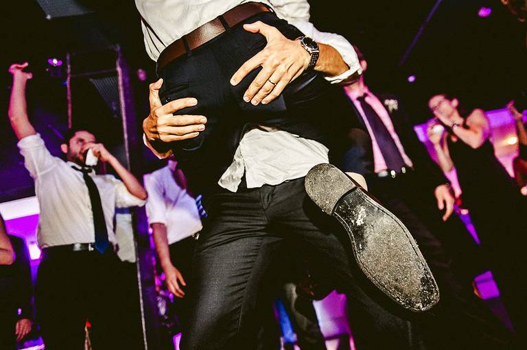 Rafael Porto fotografia de casamento casamentos amor love festa noiva noivo igreja padre pastor aliança casando na praia noivado #noivado recepção buquê grinalda vestido de noiva pajem dama de honra #wedding #bride #love #weddingdress #noivos #weddingday 