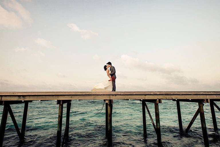 Rafael Porto fotografia de casamento casamentos amor love festa noiva noivo igreja padre pastor aliança casando na praia noivado #noivado recepção buquê grinalda vestido de noiva pajem dama de honra #wedding #bride #love #weddingdress #noivos #weddingday 