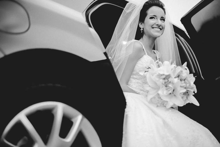 Rafael Porto fotografia de casamento casamentos amor love festa noiva noivo igreja padre pastor aliança casando na praia noivado #noivado recepção buquê grinalda vestido de noiva pajem dama de honra #wedding #bride #love #weddingdress #noivos #weddingday 