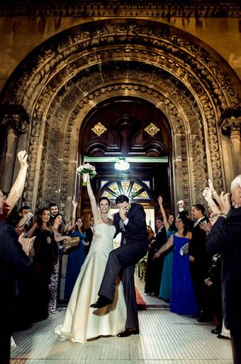 Rafael Porto fotografia de casamento casamentos amor love festa noiva noivo igreja padre pastor aliança casando na praia noivado #noivado recepção buquê grinalda vestido de noiva pajem dama de honra #wedding #bride #love #weddingdress #noivos #weddingday 