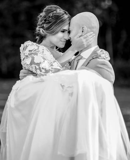 Rafael Porto fotografia de casamento casamentos amor love festa noiva noivo igreja padre pastor aliança casando na praia noivado #noivado recepção buquê grinalda vestido de noiva pajem dama de honra #wedding #bride #love #weddingdress #noivos #weddingday 