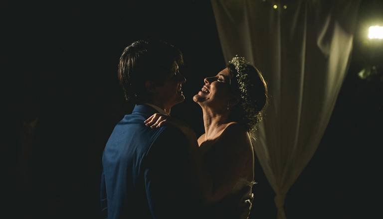 Rafael Porto fotografia de casamento casamentos amor love festa noiva noivo igreja padre pastor aliança casando na praia noivado #noivado recepção buquê grinalda vestido de noiva pajem dama de honra #wedding #bride #love #weddingdress #noivos #weddingday 