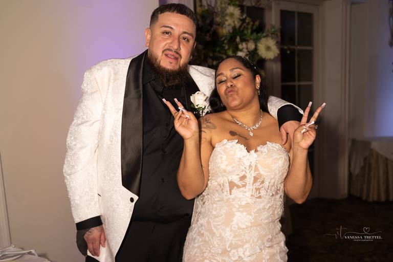 Engagement photographer CT
Bride hair ideas
Bride makeup photo
Wedding Venue CT
#weddingphotography #bridetobe, #groomtobe #weddinginspiration
Aria Wedding and Banquet Facility • Prospect • CT
Vanessa Trettel Photography
Best wedding photographers in CT