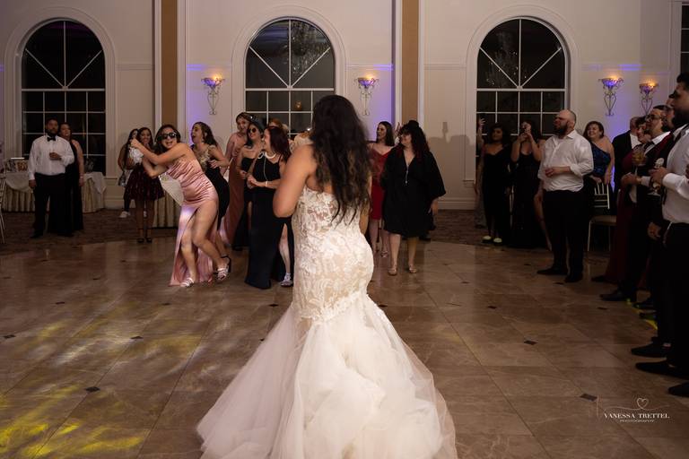 Engagement photographer CT
Bride hair ideas
Bride makeup photo
Wedding Venue CT
#weddingphotography #bridetobe, #groomtobe #weddinginspiration
Aria Wedding and Banquet Facility • Prospect • CT
Vanessa Trettel Photography
Best wedding photographers in CT