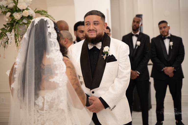 Engagement photographer CT
Bride hair ideas
Bride makeup photo
Wedding Venue CT
#weddingphotography #bridetobe, #groomtobe #weddinginspiration
Aria Wedding and Banquet Facility • Prospect • CT
Vanessa Trettel Photography
Best wedding photographers in CT