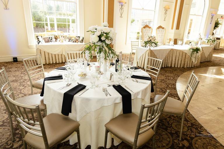 Engagement photographer CT
Bride hair ideas
Bride makeup photo
Wedding Venue CT
#weddingphotography #bridetobe, #groomtobe #weddinginspiration
Aria Wedding and Banquet Facility • Prospect • CT
Vanessa Trettel Photography
Best wedding photographers in CT