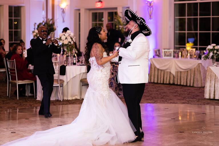 Engagement photographer CT
Bride hair ideas
Bride makeup photo
Wedding Venue CT
#weddingphotography #bridetobe, #groomtobe #weddinginspiration
Aria Wedding and Banquet Facility • Prospect • CT
Vanessa Trettel Photography
Best wedding photographers in CT