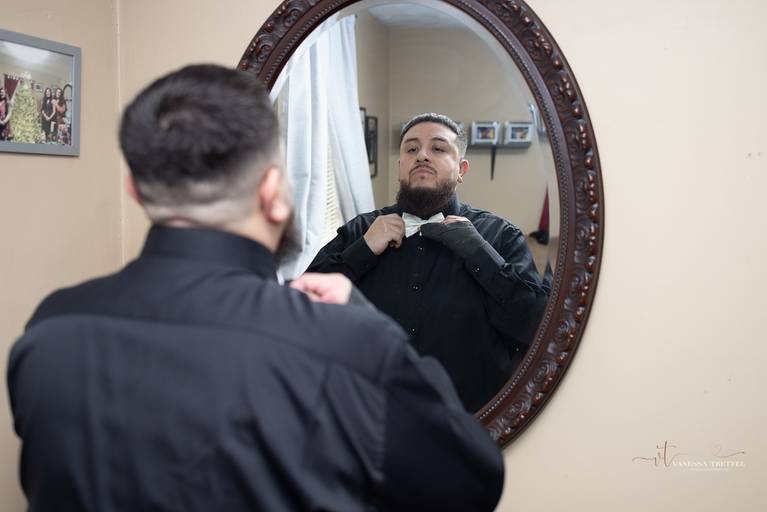 Wedding photo
Bride hair ideas
Bride makeup photo
Wedding Venue CT
#weddingphotography #bridetobe, #groomtobe #weddinginspiration
Aria Wedding and Banquet Facility • Prospect • CT
Vanessa Trettel Photography
Best wedding photographers in CT