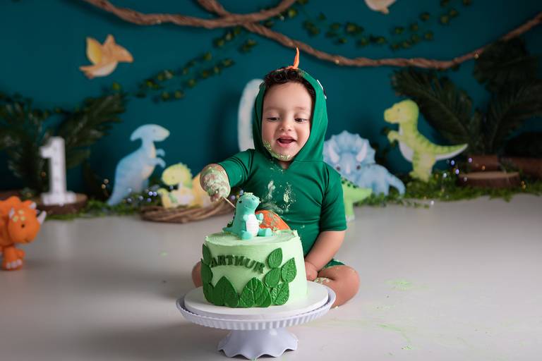 Arthur ♥ Dinossauros
Smash The Cake em Porto Alegre