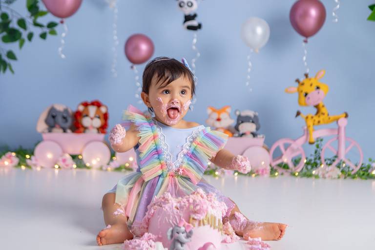 Emilly ♥ Inspirado no Meu Quartinho
Smash The Cake em Porto Alegre