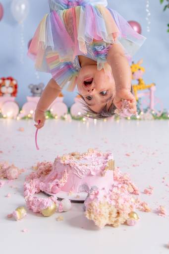 Emilly ♥ Inspirado no Meu Quartinho
Smash The Cake em Porto Alegre