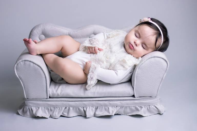 Fotografia de bebê Mococa minimalista