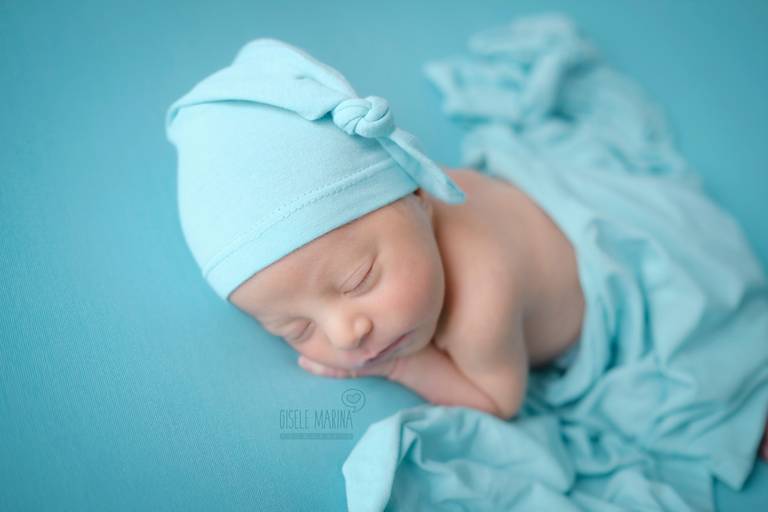 Ensaio newborn do Gael no puff