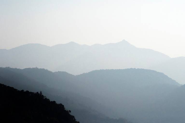 Paisagem minimalista de Paraty