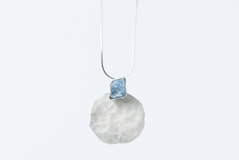 Fotos para o site da marca de jóias Isla - Fotografia profissional para publicidade e corporativa para empresas