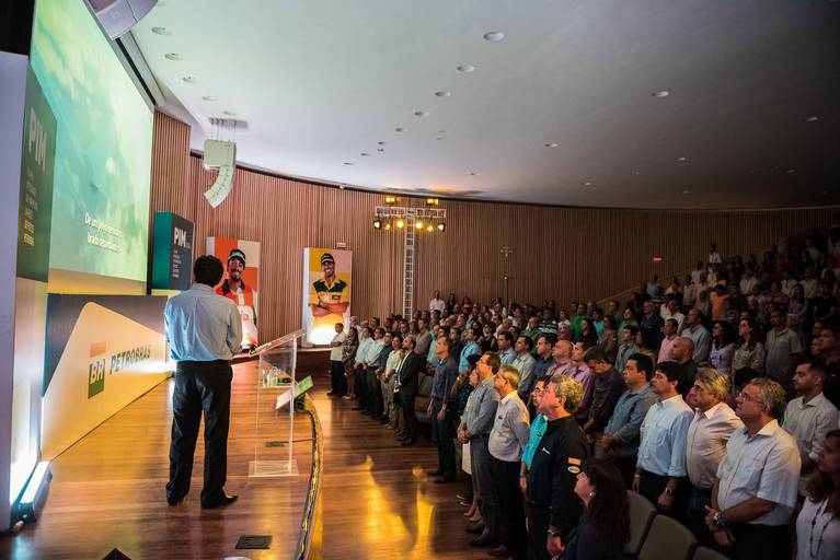 Evento da Petrobras no auditório do museu do amanhã - Fotografia profissional institucional  e corporativa para empresa seminários e conferências