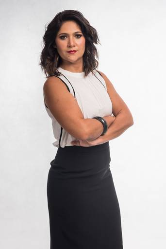 Retrato da Atriz Amarilys Urtubia e foto de divulgação do seu trabalho - Fotografia profissional institucional  e corporativa para empresas e retratos