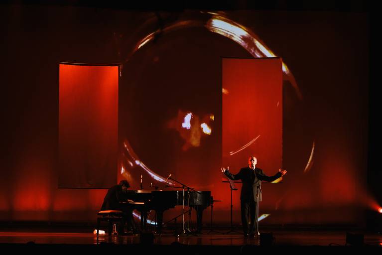 Fotografia de música show Lágrimas no Mar, Arnaldo Antunes e Vitor Araujo, Rio de Janeiro