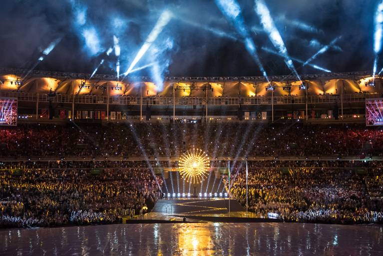 Abertura dos Jogos Olímpicos de 2016 no Maracaná no Rio de Janeiro - Fotografia profissional institucional  e corporativa para empresas e grandes eventos