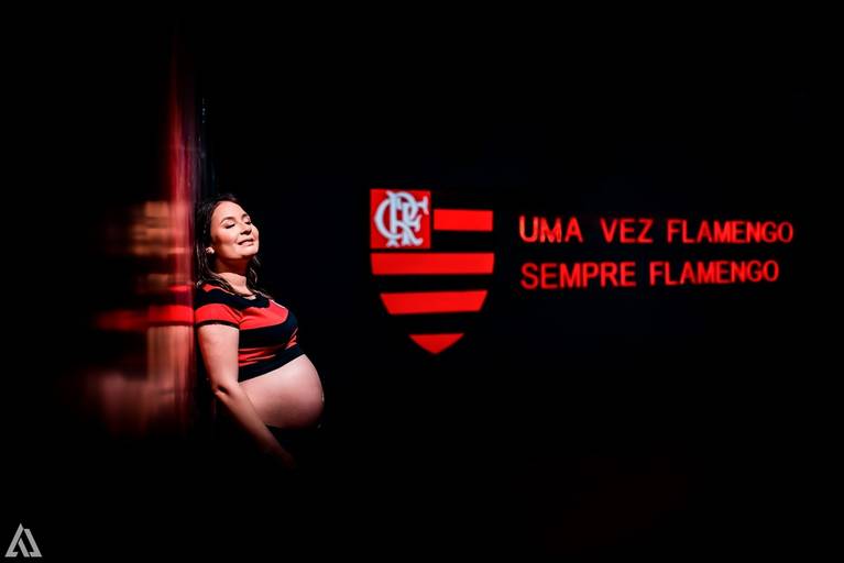 Ensaio Book Foto de Gestante Nua sem roupa Alex Jardim Fotografia Fotógrafo Resende Itatiaia Penedo Porto Real Quatis Barra Mansa Volta Redonda Serrinha do Alambari Mauá Maringá Maromba Gravidiva TOP lindas Natureza Família Gávea Flamengo Futebol