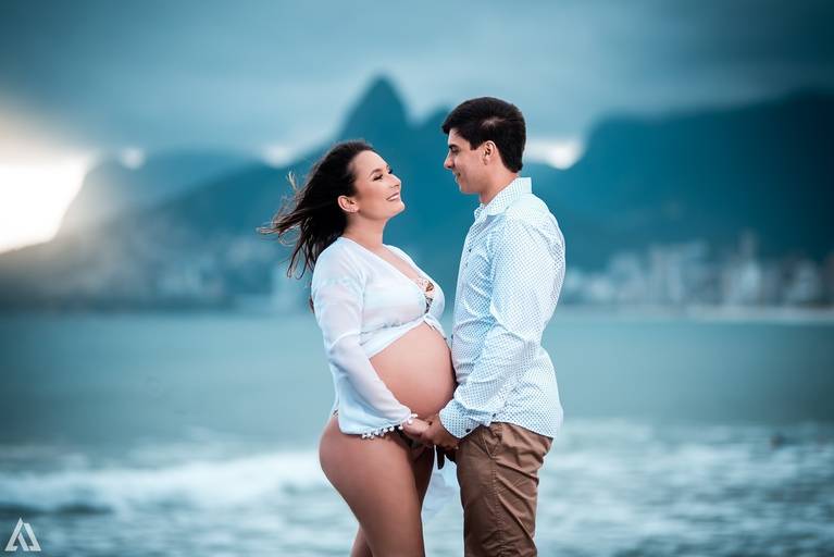 Ensaio Book Foto de Gestante Nua sem roupa Alex Jardim Fotografia Fotógrafo Resende Itatiaia Penedo Porto Real Quatis Barra Mansa Volta Redonda Serrinha do Alambari Mauá Maringá Maromba Gravidiva TOP lindas Natureza Família Gávea Ipanema Arpoador Praia