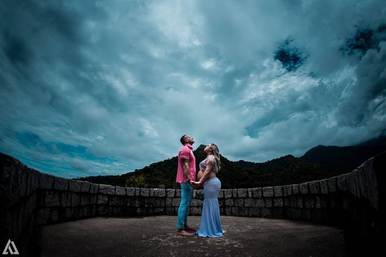 Ensaio Book Foto de Gestante Alex Jardim Fotografia Fotógrafo Resende Itatiaia Penedo Porto Real Quatis Barra Mansa Volta Redonda Serrinha do Alambari Mauá Maringá Maromba Gravidiva TOP lindas Natureza Família