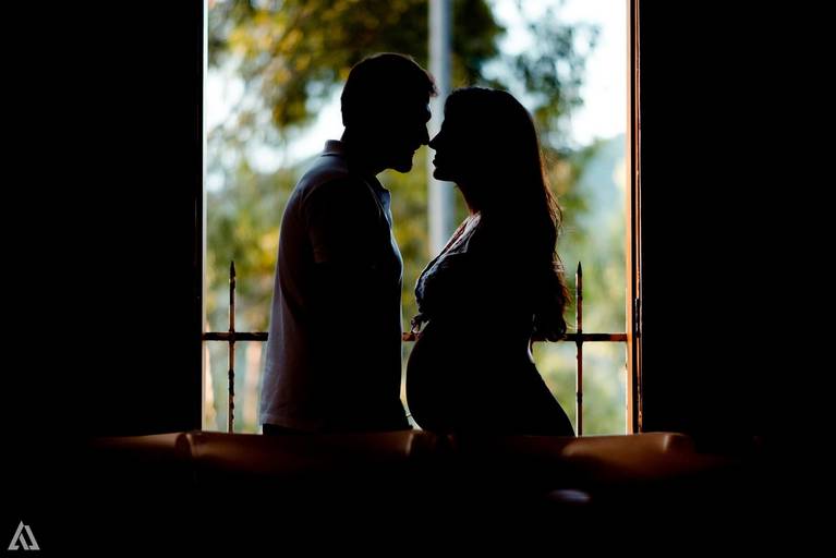 Alex Jardim Fotografia Fotógrafo Gestante Grávida Resende Itatiaia Penedo Porto Real Barra Mansa Volta Redonda Sul Fluminense Silhueta Galpão Mix