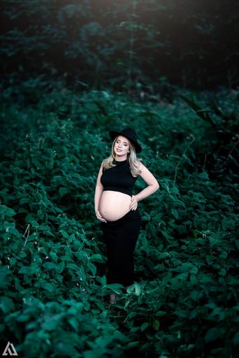 Ensaio Book Foto de Gestante Nua sem roupa Alex Jardim Fotografia Fotógrafo Resende Itatiaia Penedo Porto Real Quatis Barra Mansa Volta Redonda Serrinha do Alambari Mauá Maringá Maromba Angra dos Reis Parati Gravidiva TOP lindas Natureza Família