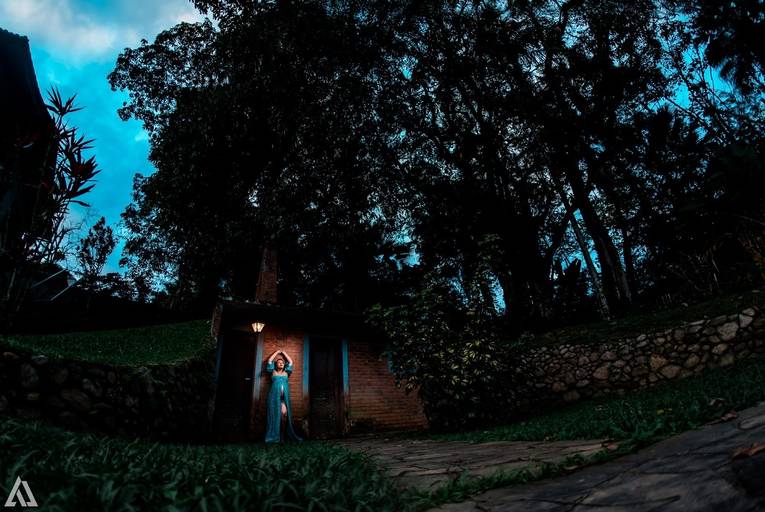 Ensaio Book Foto de Gestante Nua sem roupa Alex Jardim Fotografia Fotógrafo Resende Itatiaia Penedo Porto Real Quatis Barra Mansa Volta Redonda Angra dos Reis Serrinha do Alambari Mauá Maringá Maromba Gravidiva TOP lindas Natureza Família