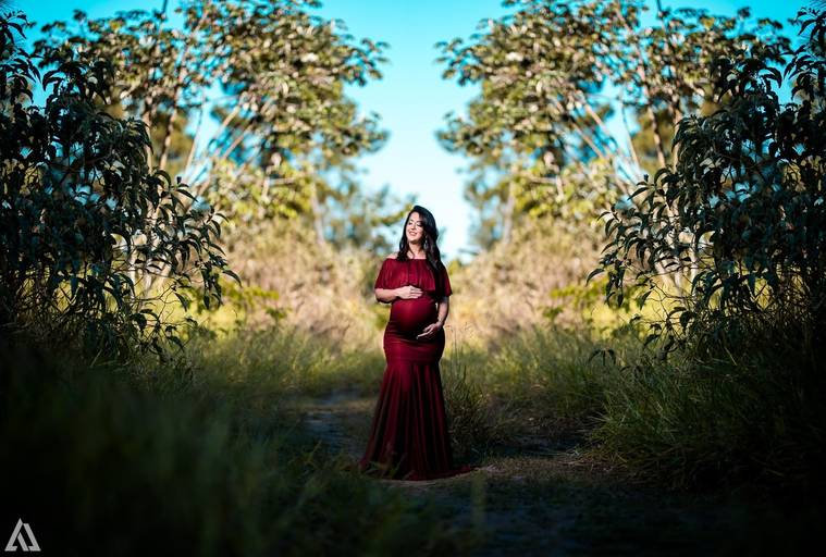 Ensaio Book Foto de Gestante Nua sem roupa Alex Jardim Fotografia Fotógrafo Resende Itatiaia Penedo Porto Real Quatis Barra Mansa Volta Redonda Serrinha do Alambari Mauá Maringá Maromba Angra dos Reis Parati Gravidiva TOP lindas Natureza Família