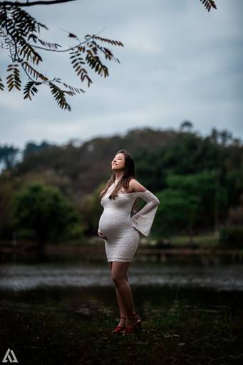 Ensaio Book Foto de Gestante Nua sem roupa Alex Jardim Fotografia Fotógrafo Resende Itatiaia Penedo Porto Real Quatis Barra Mansa Volta Redonda Serrinha do Alambari Mauá Maringá Maromba Angra dos Reis Parati Gravidiva TOP lindas Natureza Família