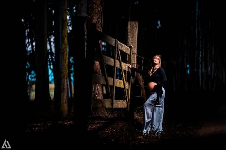 Ensaio Book Foto de Gestante Nua sem roupa Alex Jardim Fotografia Fotógrafo Resende Itatiaia Penedo Porto Real Quatis Barra Mansa Volta Redonda Angra dos Reis Serrinha do Alambari Mauá Maringá Maromba Gravidiva TOP lindas Natureza Família