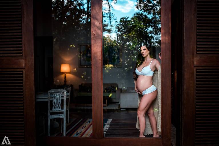 Ensaio Book Foto de Gestante Lingerie Alex Jardim Fotografia Fotógrafo Resende Itatiaia Penedo Porto Real Quatis Barra Mansa Volta Redonda Angra dos Reis Serrinha do Alambari Mauá Maringá Maromba Gravidiva TOP lindas Natureza Família