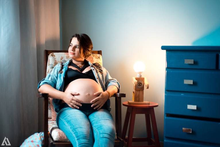 Ensaio Book Foto de Gestante Nua sem roupa Alex Jardim Fotografia Fotógrafo Resende Itatiaia Penedo Porto Real Quatis Barra Mansa Volta Redonda Serrinha do Alambari Mauá Maringá Maromba Gravidiva TOP lindas Natureza Família
