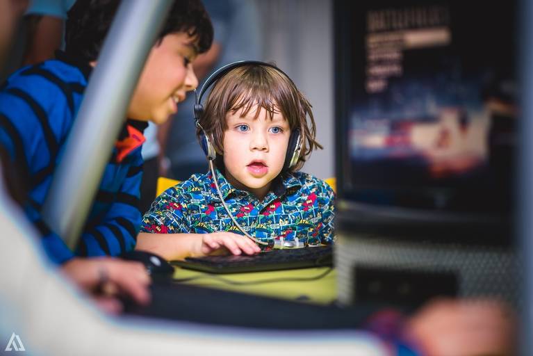 Alex Jardim Fotografia Fotógrafo Festa Aniversário Infantil Resende Penedo Itatiaia Quatis Porto Real Barra Mansa Volta Redonda